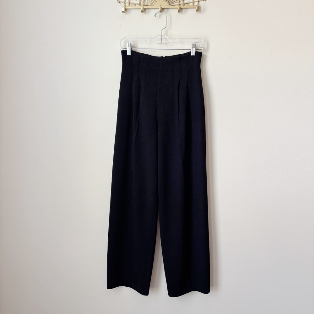 St. John Collection Vintage Black Santana Knit Pleated Wool Pants Sz 2 Luxury